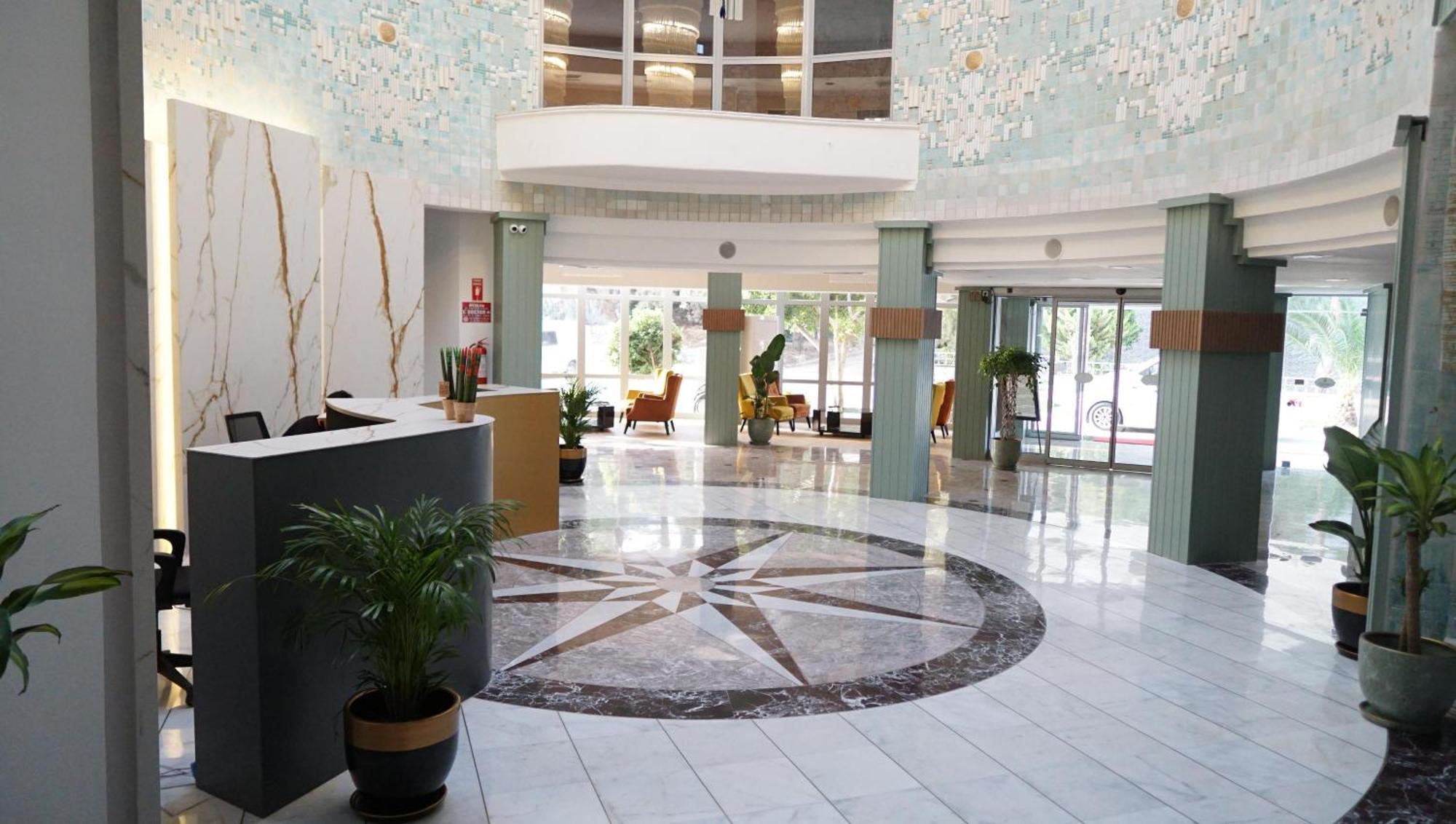 Ada Newday Resort Hotel Kusadasi Exterior photo